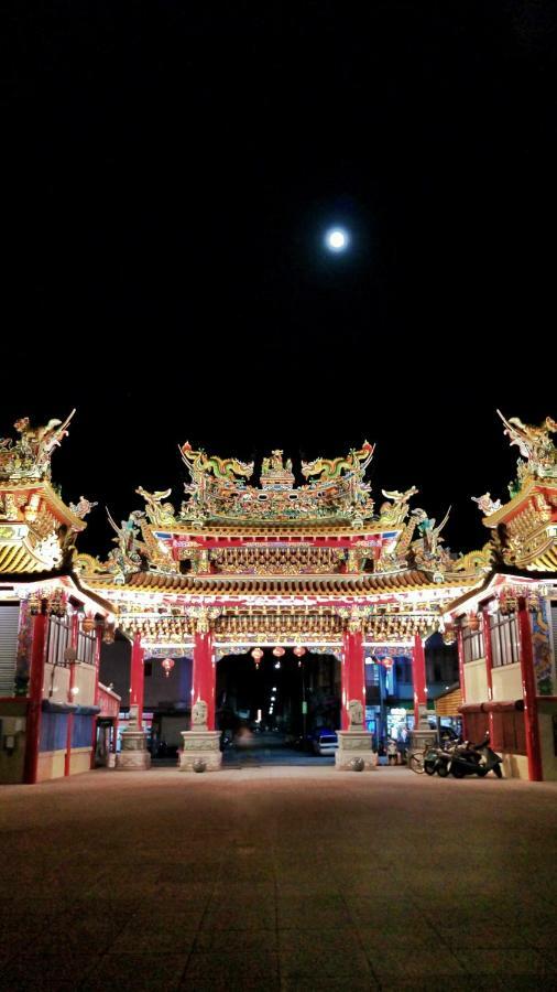 Cong Sen Backpackers Hostel T'ai-tung Buitenkant foto