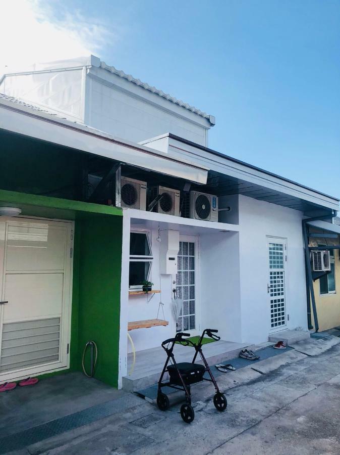Cong Sen Backpackers Hostel T'ai-tung Buitenkant foto